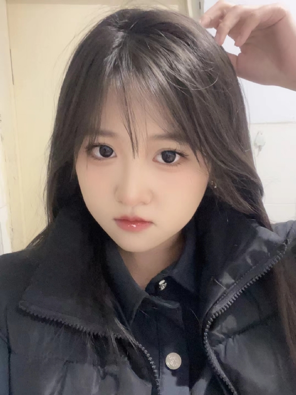 荣荣的第一张照片--芜湖相亲服务中心