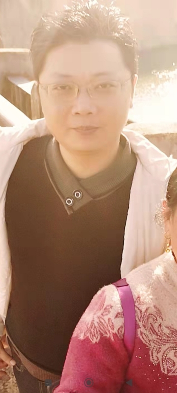 邓生的第二张照片--芜湖相亲服务中心