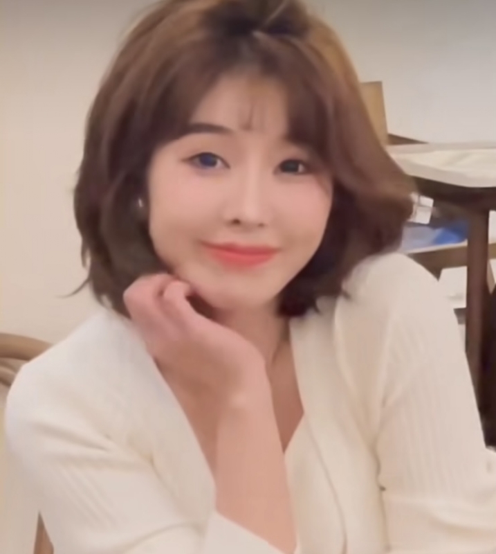 張雨晴的第一张照片--芜湖相亲服务中心