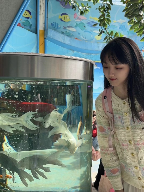 yiyi的第一张照片--芜湖相亲服务中心