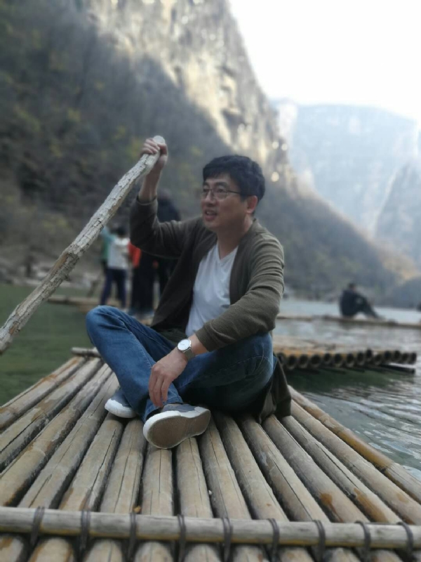 风被吹走了的第二张照片--芜湖相亲服务中心