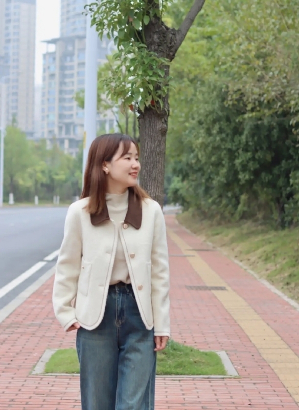 宁静的第二张照片--芜湖相亲服务中心