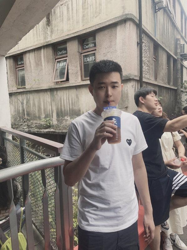 尚龙的第二张照片--芜湖相亲服务中心