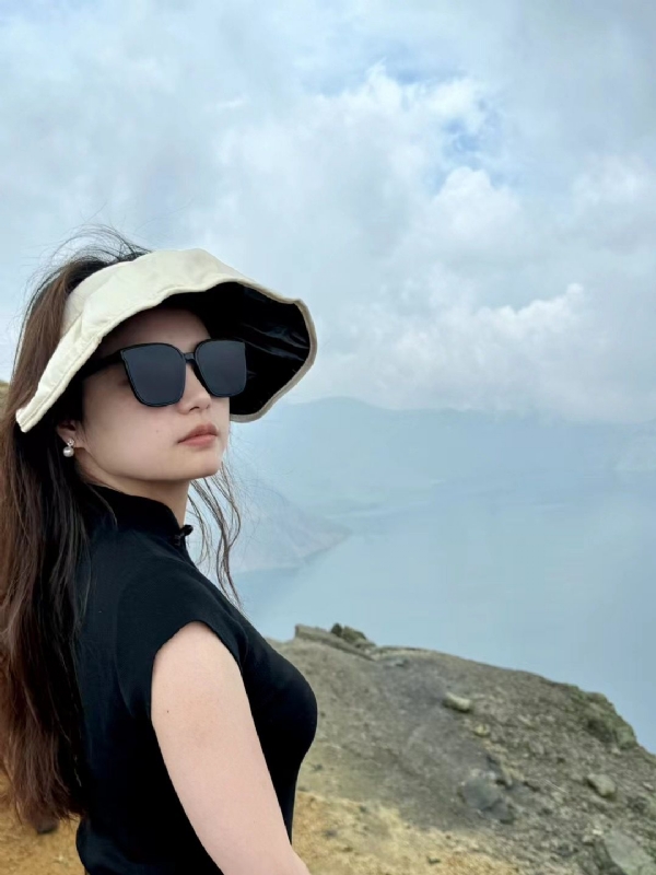 随梦的第一张照片--芜湖相亲服务中心