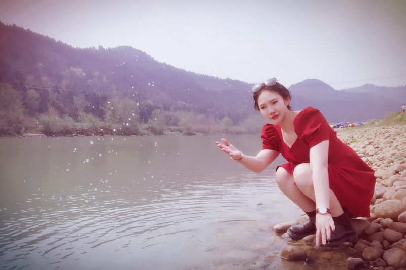 守候阳光的第一张照片--芜湖相亲服务中心