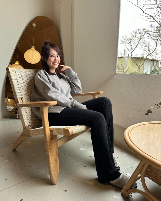 蓝色天空的第一张照片--芜湖相亲服务中心