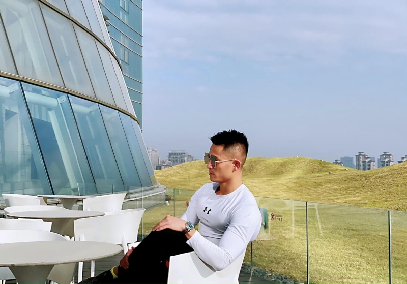 保家卫国的第二张照片--芜湖相亲服务中心