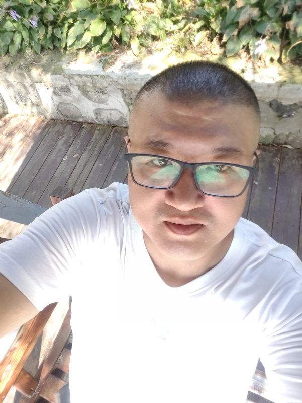 羊十八的第一张照片--芜湖相亲服务中心