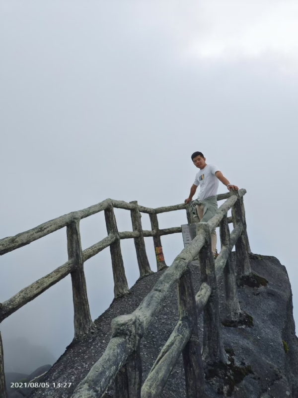 灰色轨迹的第一张照片--芜湖相亲服务中心