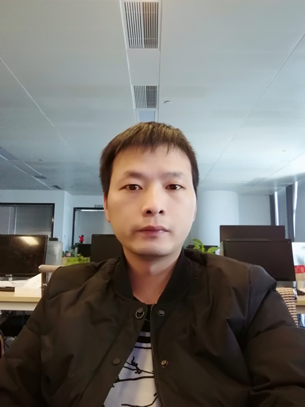 刘堃的第一张照片--芜湖相亲服务中心