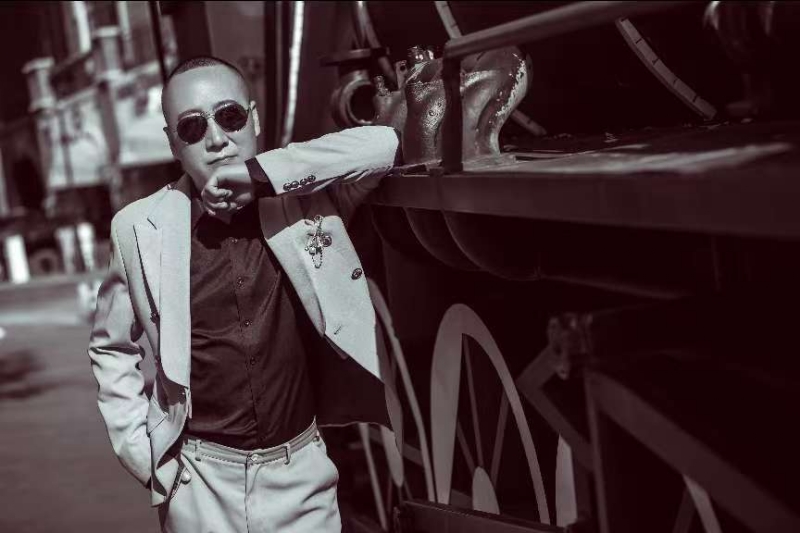 孤独燃烧的第一张照片--芜湖相亲服务中心