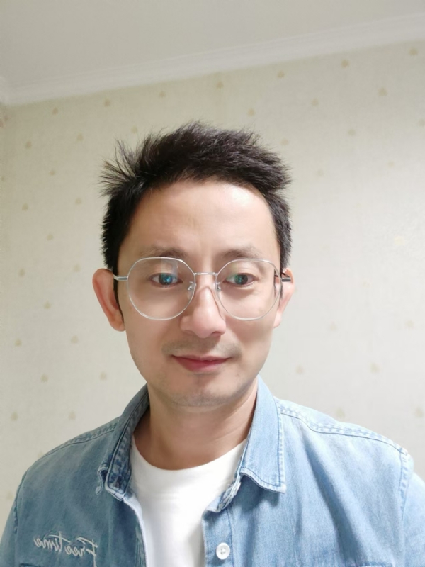 飘逸的第二张照片--芜湖相亲服务中心