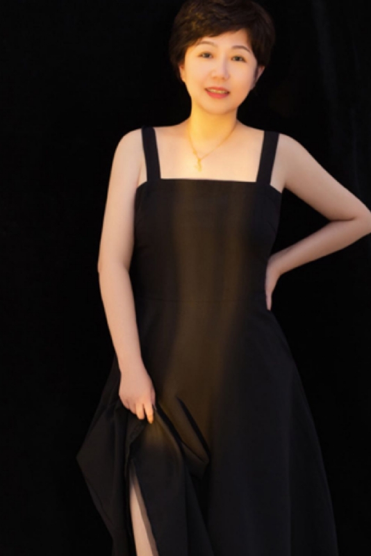 阿娜的第一张照片--芜湖相亲服务中心