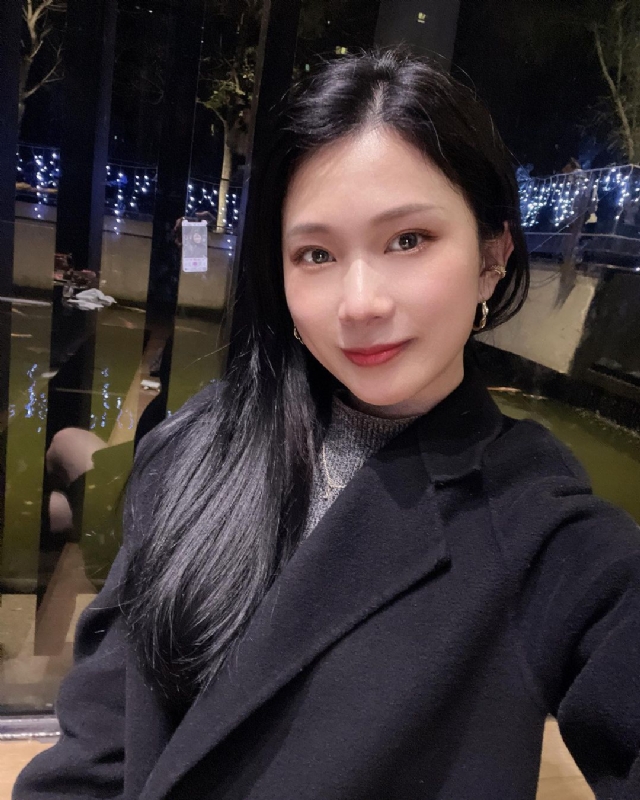 欣欣向荣的第一张照片--芜湖相亲服务中心