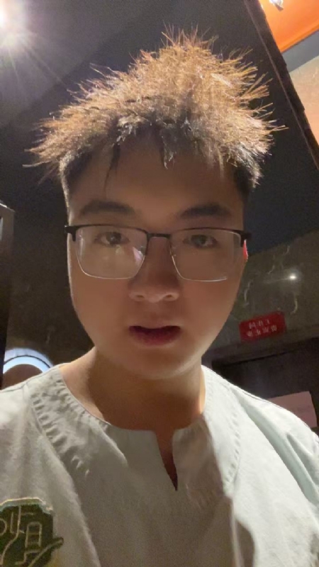 成熟稳重的男士的第一张照片--芜湖相亲服务中心