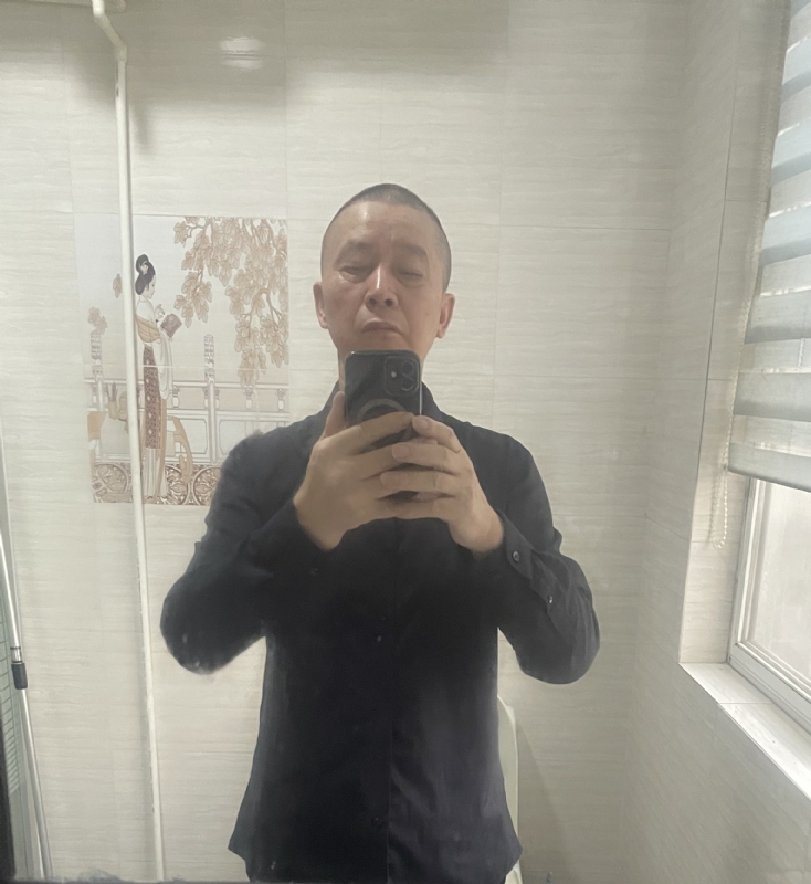 荣哥的第一张照片--芜湖相亲服务中心