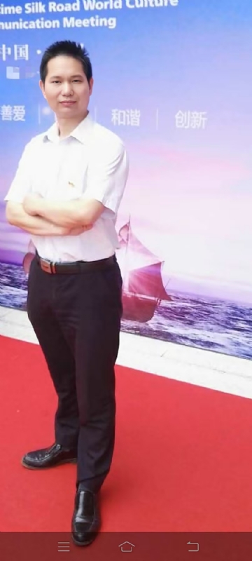 玉树临风的第一张照片--芜湖相亲服务中心