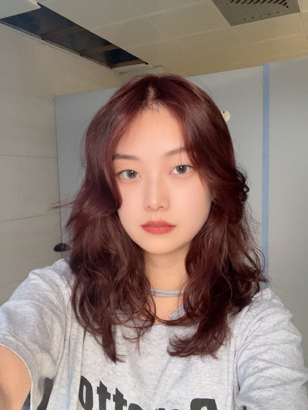 Holy的第二张照片--芜湖相亲服务中心