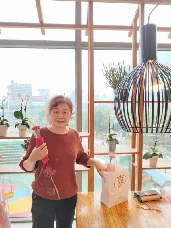 静香的第一张照片--芜湖相亲服务中心