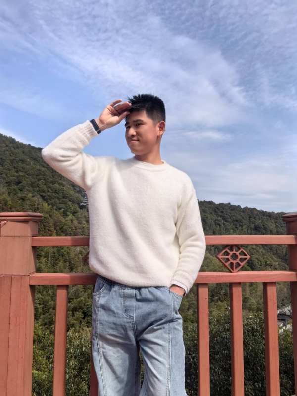 颜SEME的第一张照片--芜湖相亲服务中心