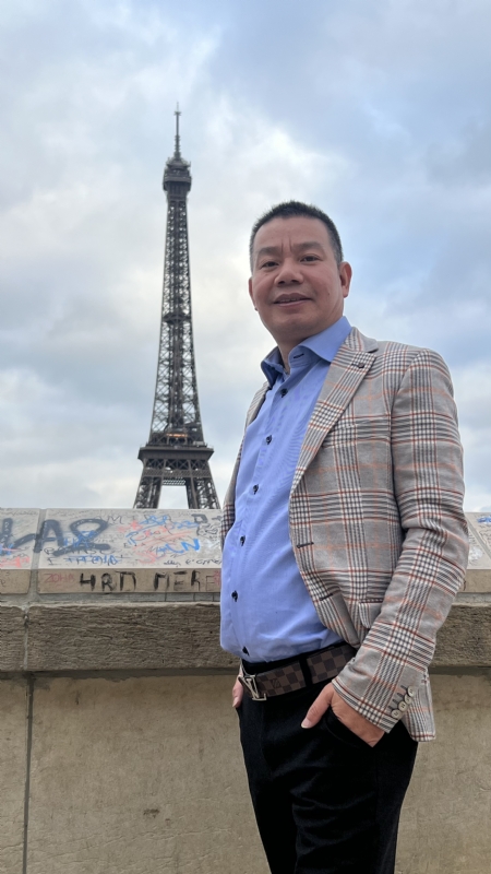 阳光灿烂的日子的第一张照片--芜湖相亲服务中心