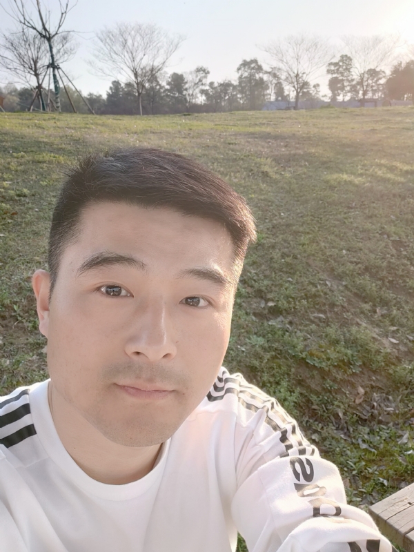 一凡的第一张照片--芜湖相亲服务中心