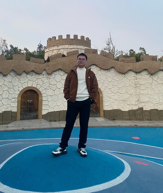 秦长风的第一张照片--芜湖相亲服务中心