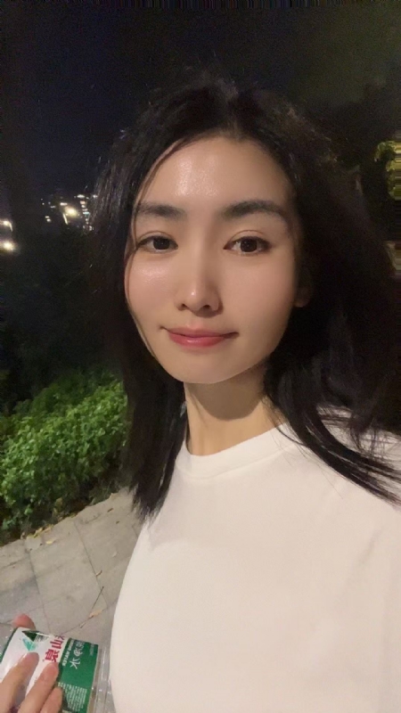 pan的第一张照片--芜湖相亲服务中心