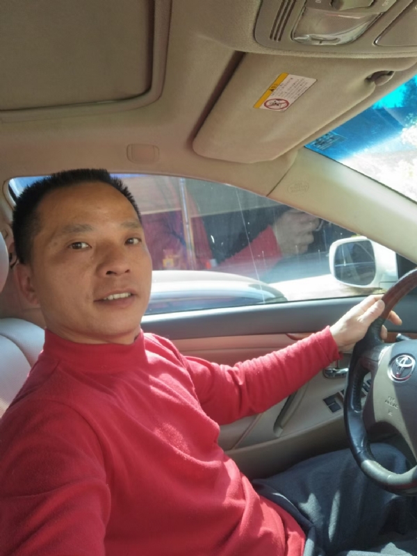 真诚征婚的第三张照片--芜湖相亲服务中心