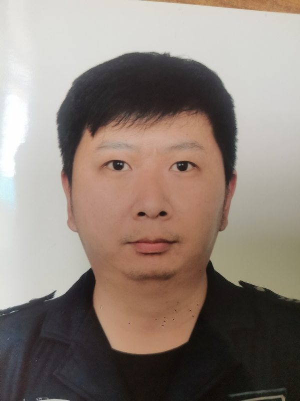 吕嘉的第一张照片--芜湖相亲服务中心