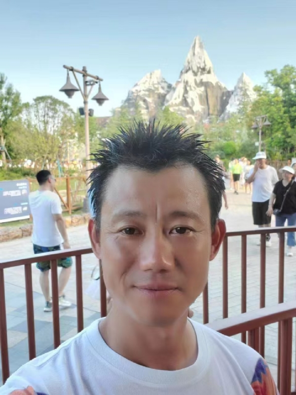 艾氏涂料博的第一张照片--芜湖相亲服务中心