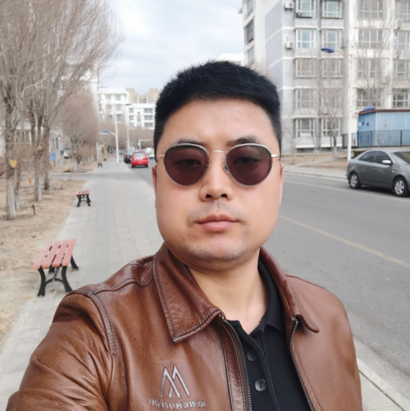 月下听风的第一张照片--芜湖相亲服务中心