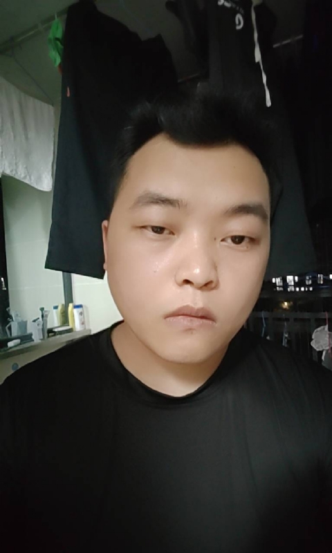 pu往事随风的第一张照片--芜湖相亲服务中心