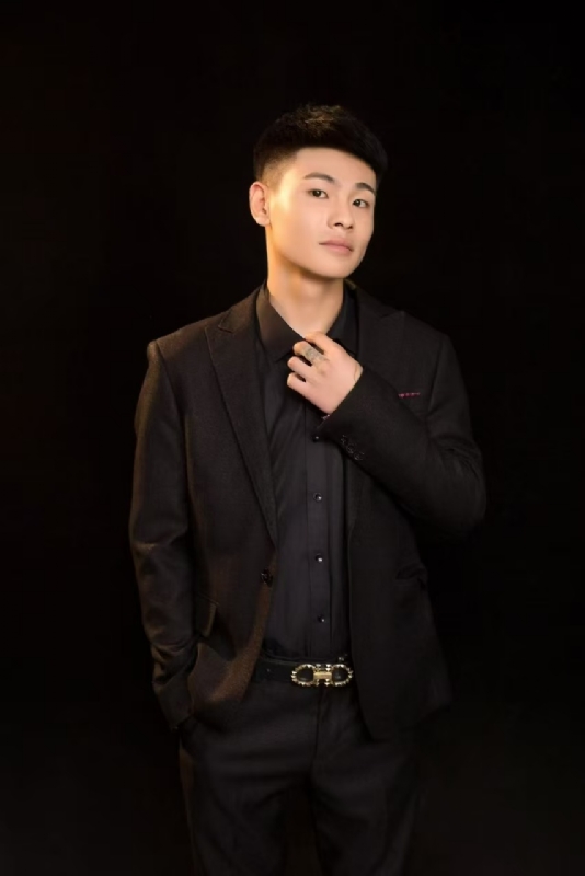 刘小船的第二张照片--芜湖相亲服务中心