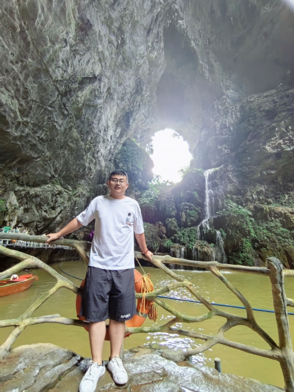 慎独的第二张照片--芜湖相亲服务中心