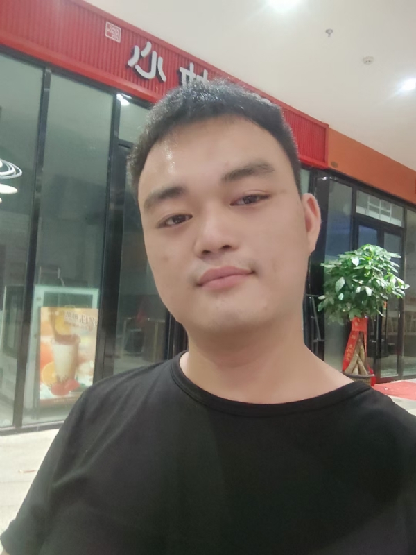 寻找另一半的第二张照片--芜湖相亲服务中心