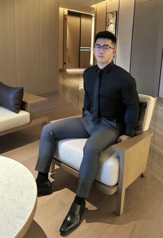 李寒外改英文可家的第一张照片--芜湖相亲服务中心