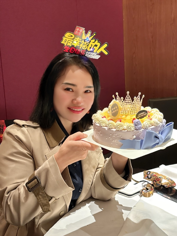 Apple的第一张照片--芜湖相亲服务中心