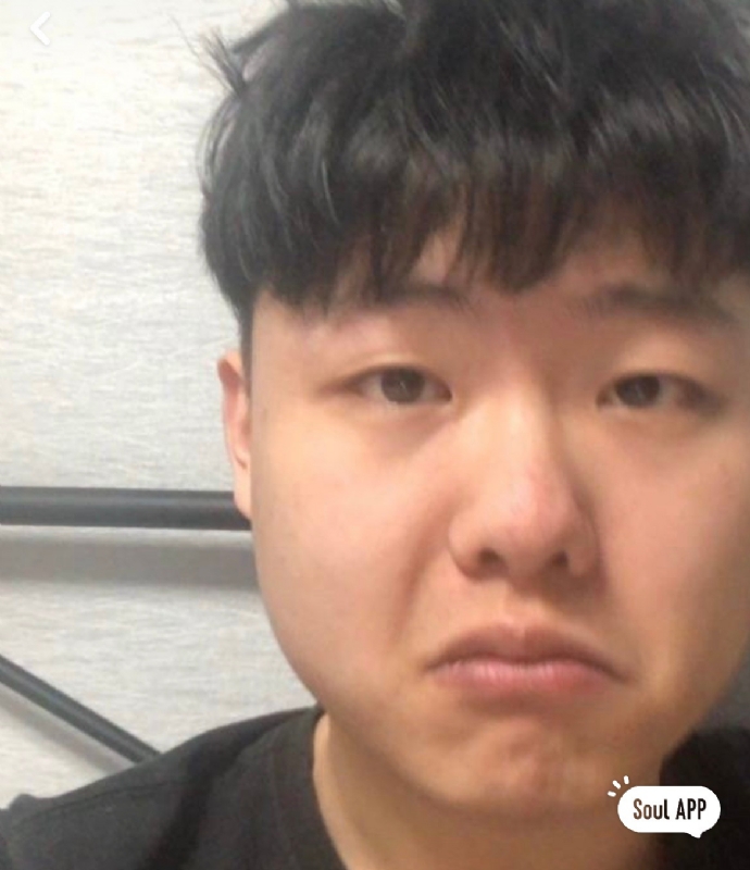 方方正正的第一张照片--芜湖相亲服务中心