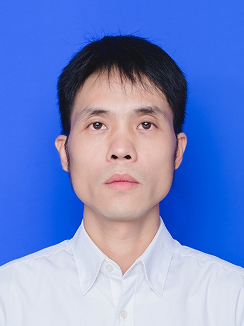 魅力中年的第一张照片--芜湖相亲服务中心