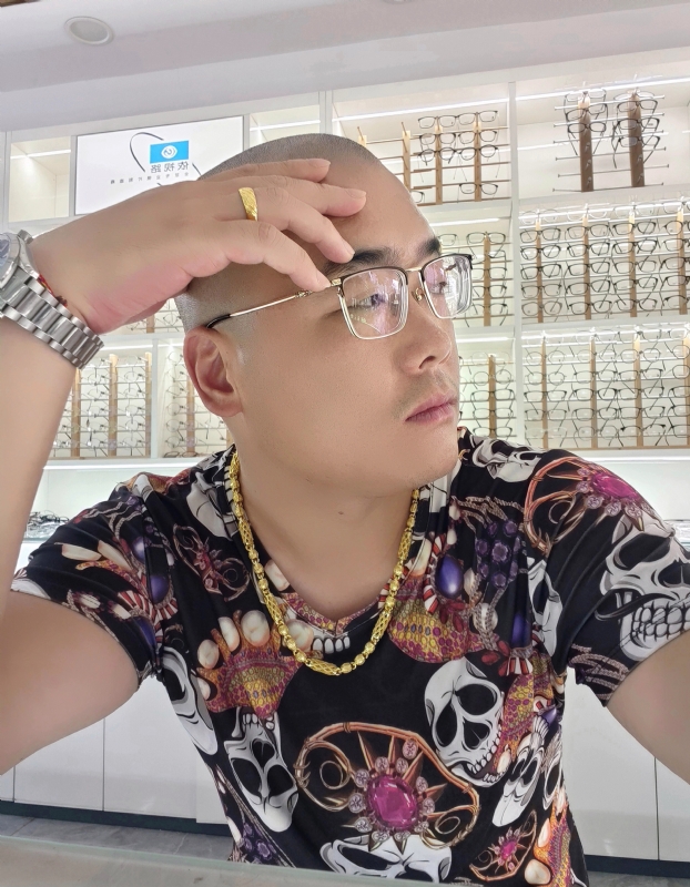 一生诺言的第一张照片--芜湖相亲服务中心