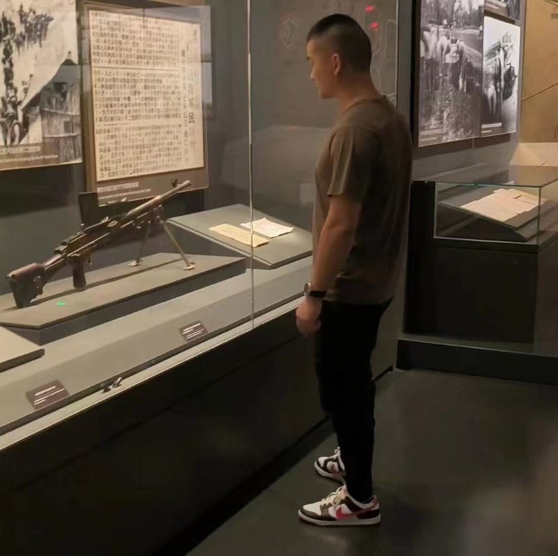 霸气的第一张照片--芜湖相亲服务中心