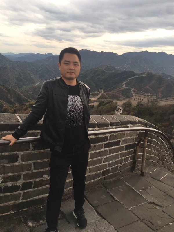 海阔天空的第一张照片--芜湖相亲服务中心