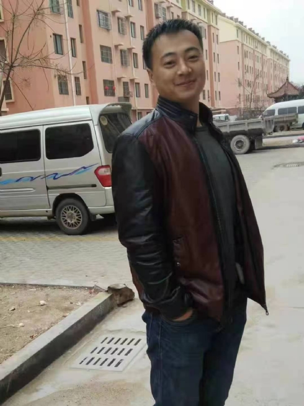 云淡风轻的第一张照片--芜湖相亲服务中心