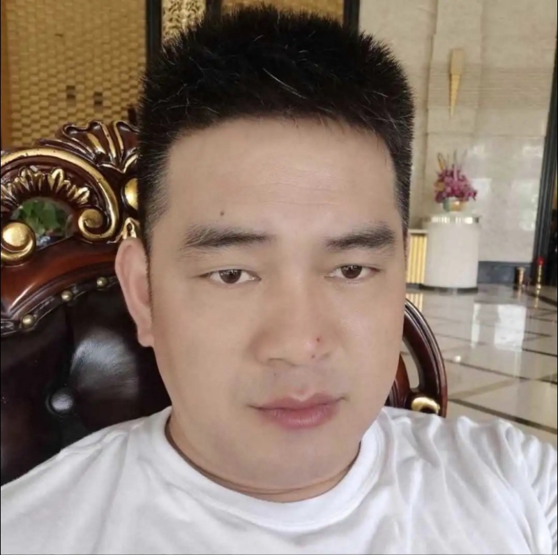 随风的第一张照片--芜湖相亲服务中心