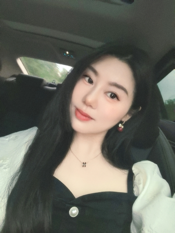 潇潇暮雨的第一张照片--芜湖相亲服务中心