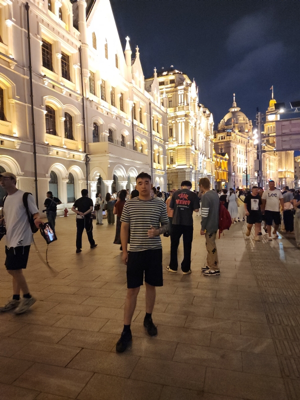 一朵小花的第二张照片--芜湖相亲服务中心