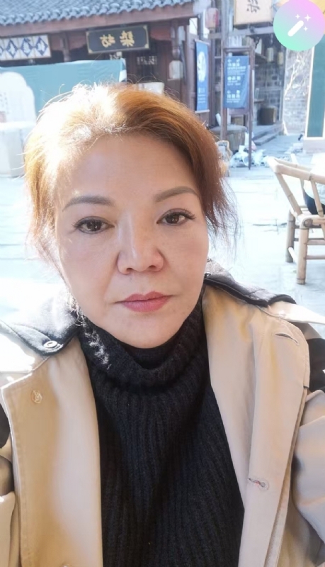 宛霞的第二张照片--芜湖相亲服务中心