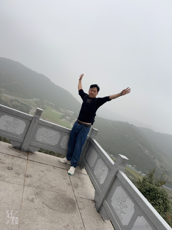 择一人白头偕老的第三张照片--芜湖相亲服务中心