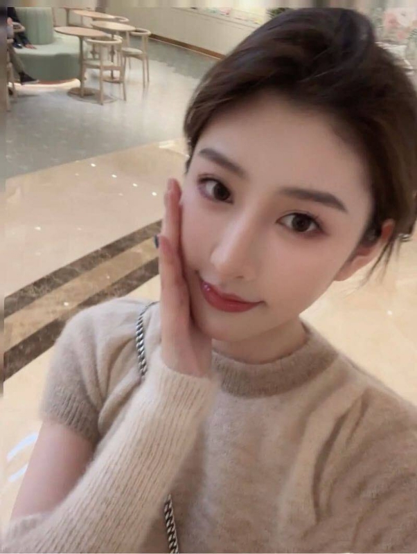 夏不夏的第一张照片--芜湖相亲服务中心